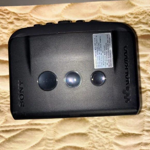 SONY Walkman - Picture 2 of 2